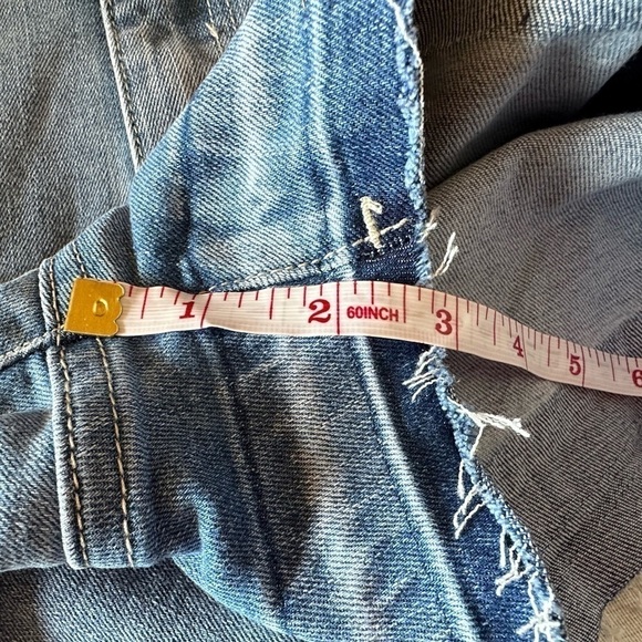 NWOT Jean Shorts. Size 3X - Picture 6 of 6